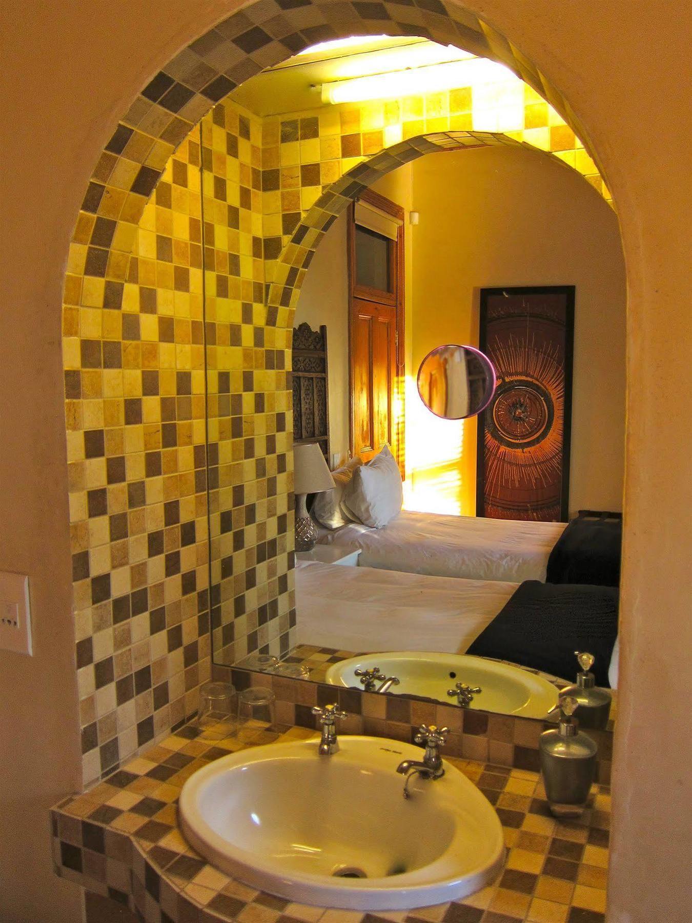 קייפטאון Avatara Bed & Breakfast מראה חיצוני תמונה