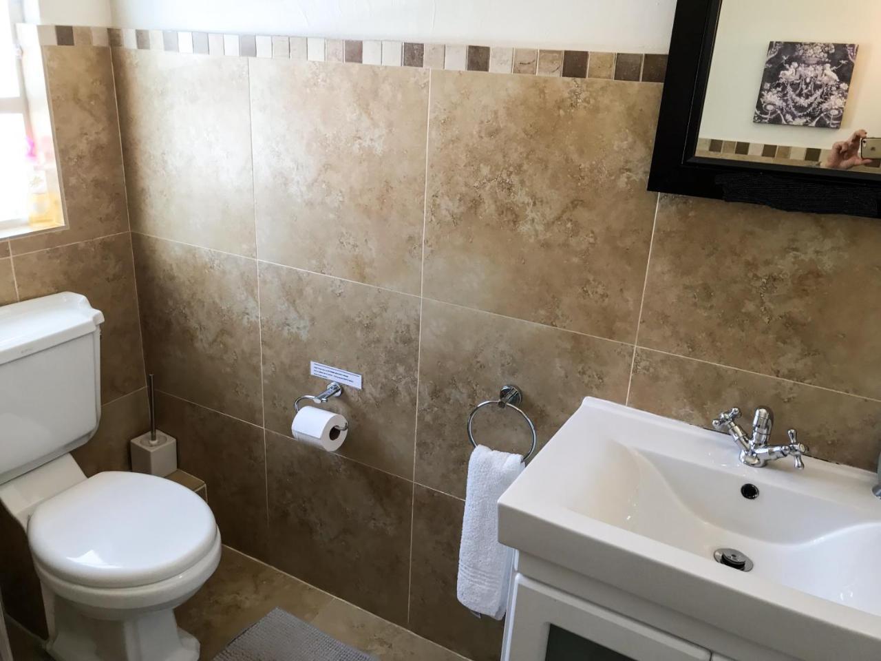 קייפטאון Avatara Bed & Breakfast מראה חיצוני תמונה